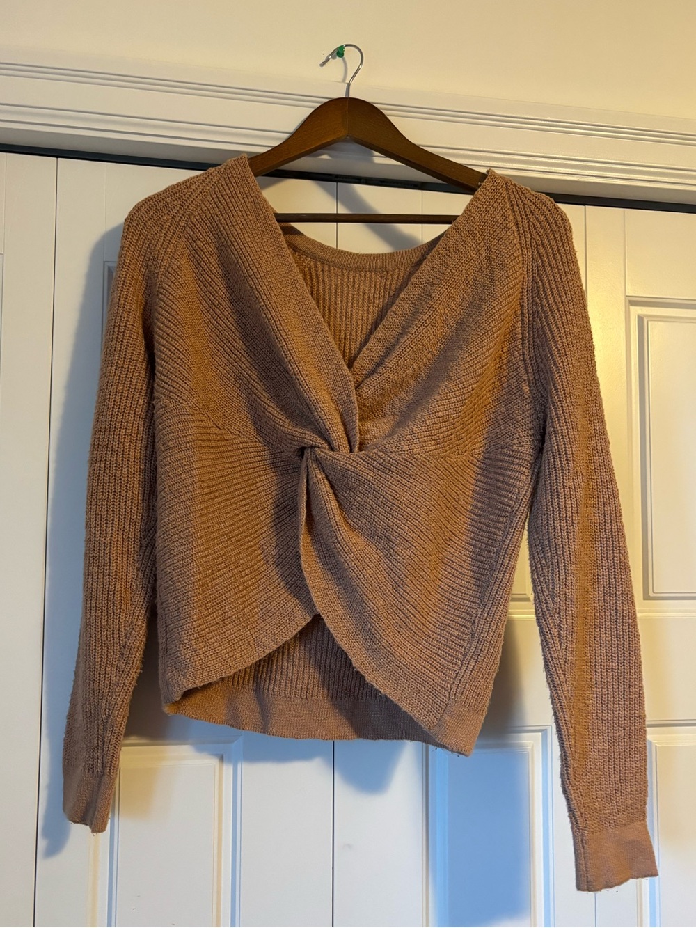 ☀️ aerie ☀️ tan knit sweater with knotted back
